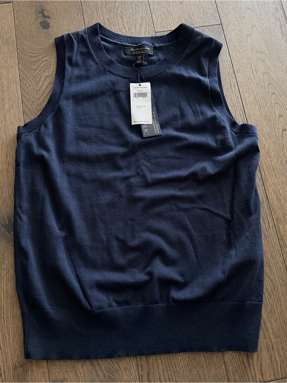 ☑️ NWT! Banana Republic Sweater Tank Navy XS